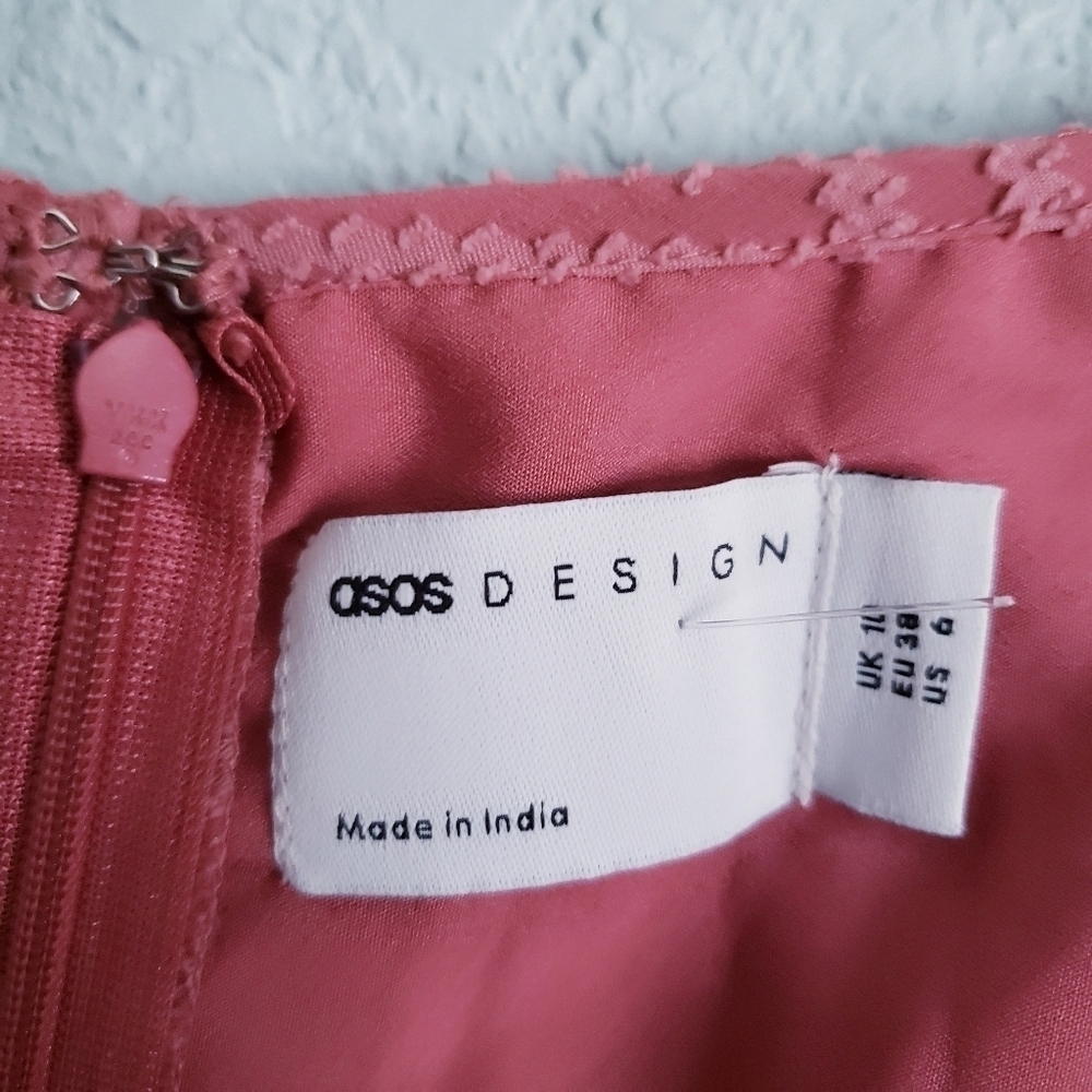 ASOS Design Dusty Pink Pleated Midi Dress - Picture 6 of 10